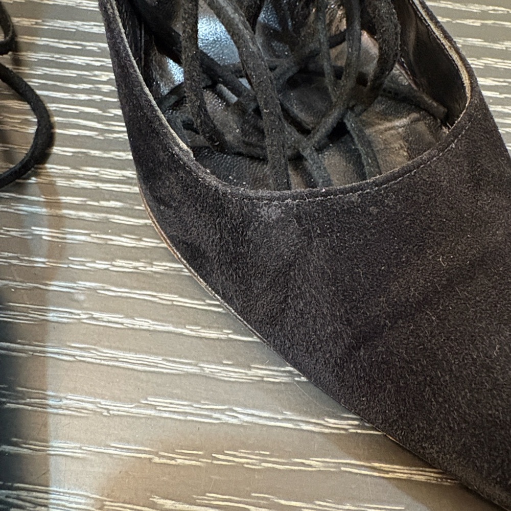Manolo Blahnik Black Lace-Up Heels - Picture 8 of 9
